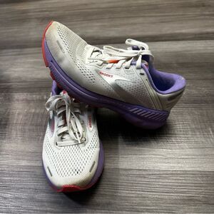 Brooks Adrenaline GTS 22 Womens White Coral Purple Shoes 1203531B105 Size 6
